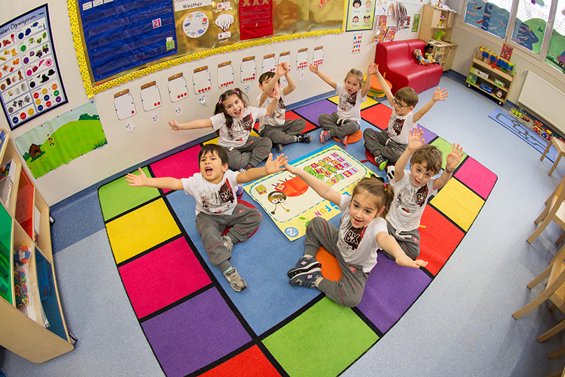 Çocuğunuzun Anaokulunda Geçirdiği Bir Günü Merak Ediyor Musunuz?